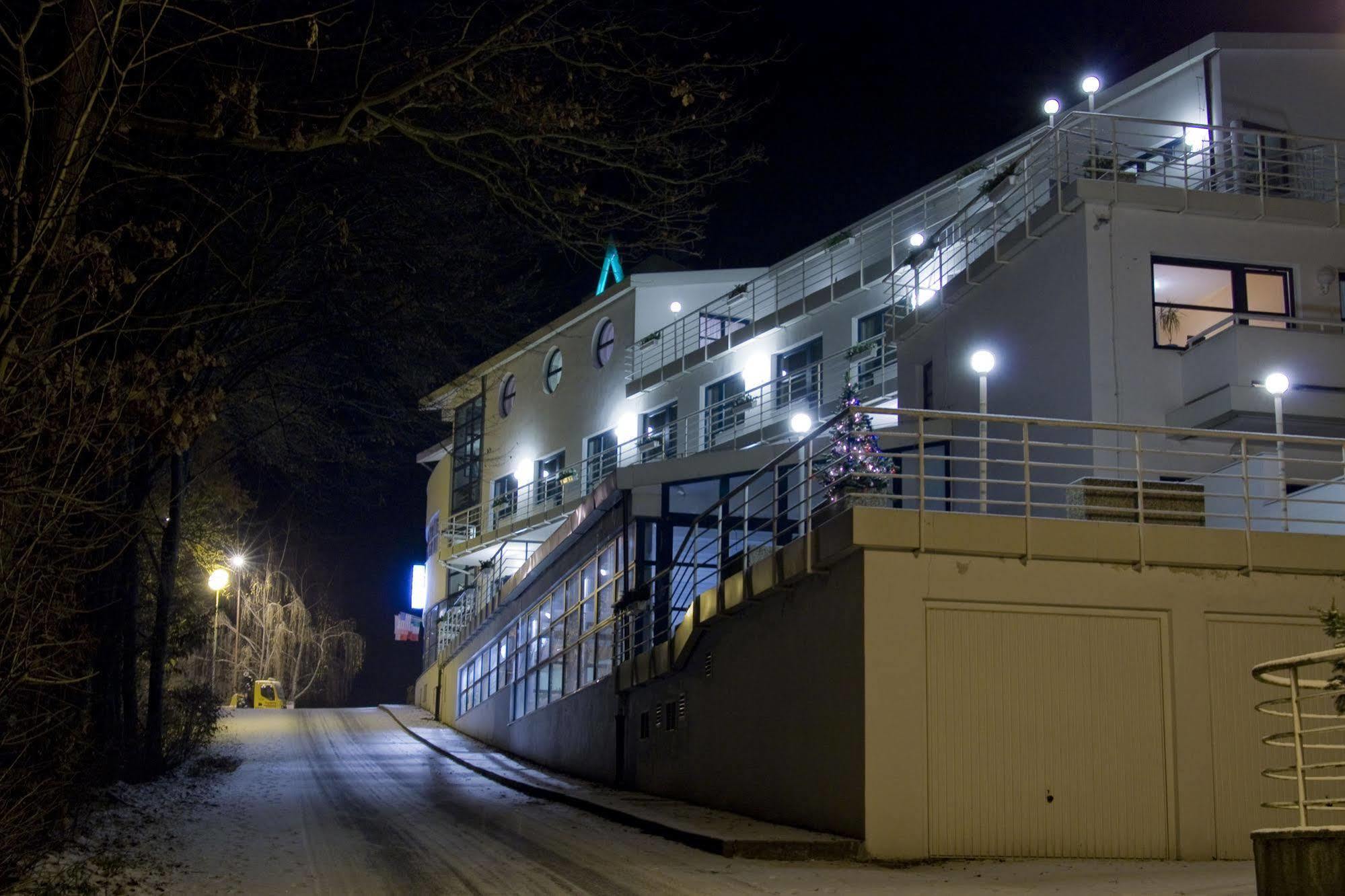 Interhotel America Piosek Zewnętrze zdjęcie